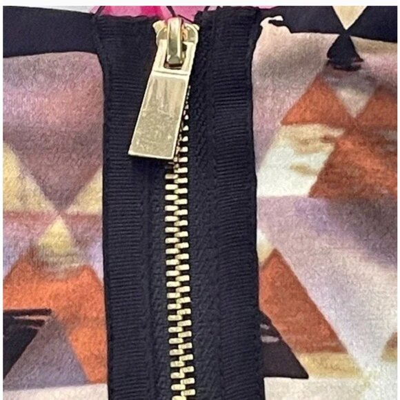 VINCE CAMUTO Multi Geometric Sheath Ponte Dress Woman's Size 10 Excellent very g - Picture 9 of 11